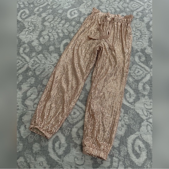 High-Waisted Rose Gold Sequin Pants - Picture 1 of 7